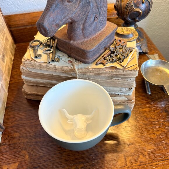 Vintage Short horn Bull Critter Cup - Picture 4 of 8